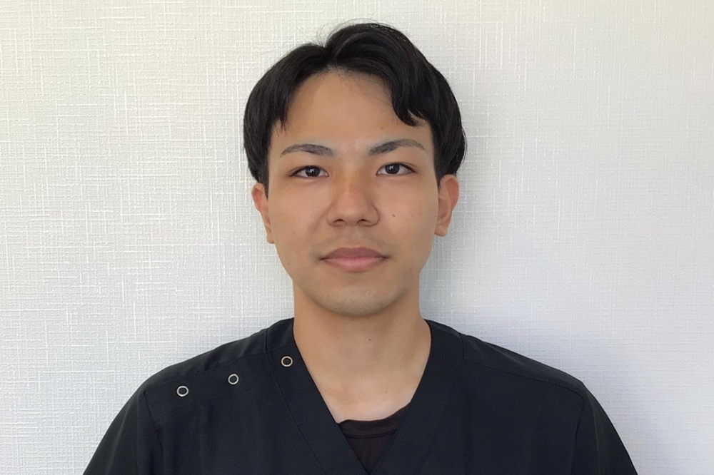 濱川　健栄
